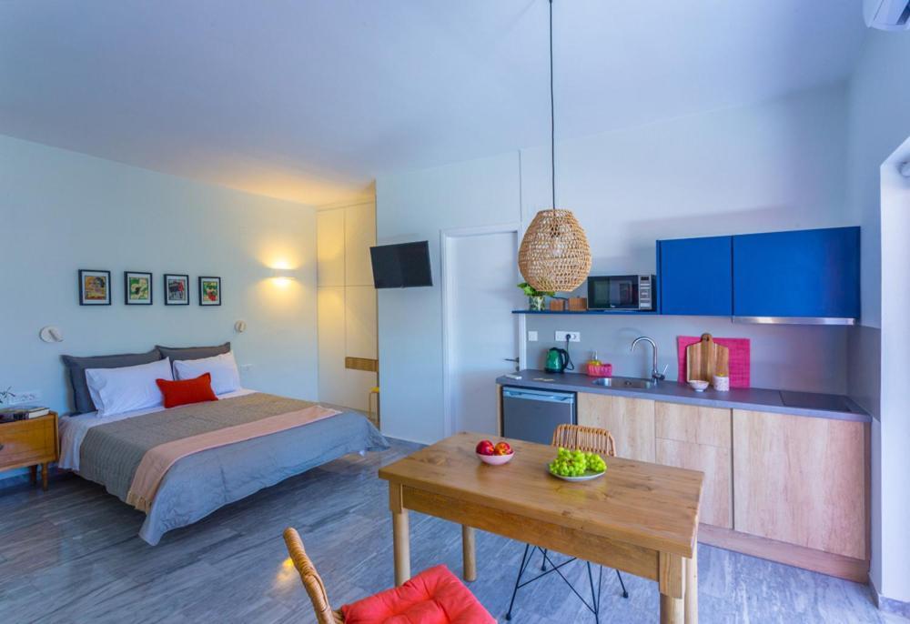 Koukounari Living Spaces เปรเวซา ภายนอก รูปภาพ