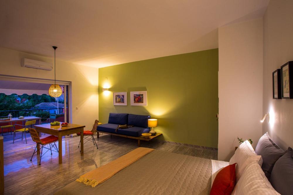 Koukounari Living Spaces เปรเวซา ภายนอก รูปภาพ